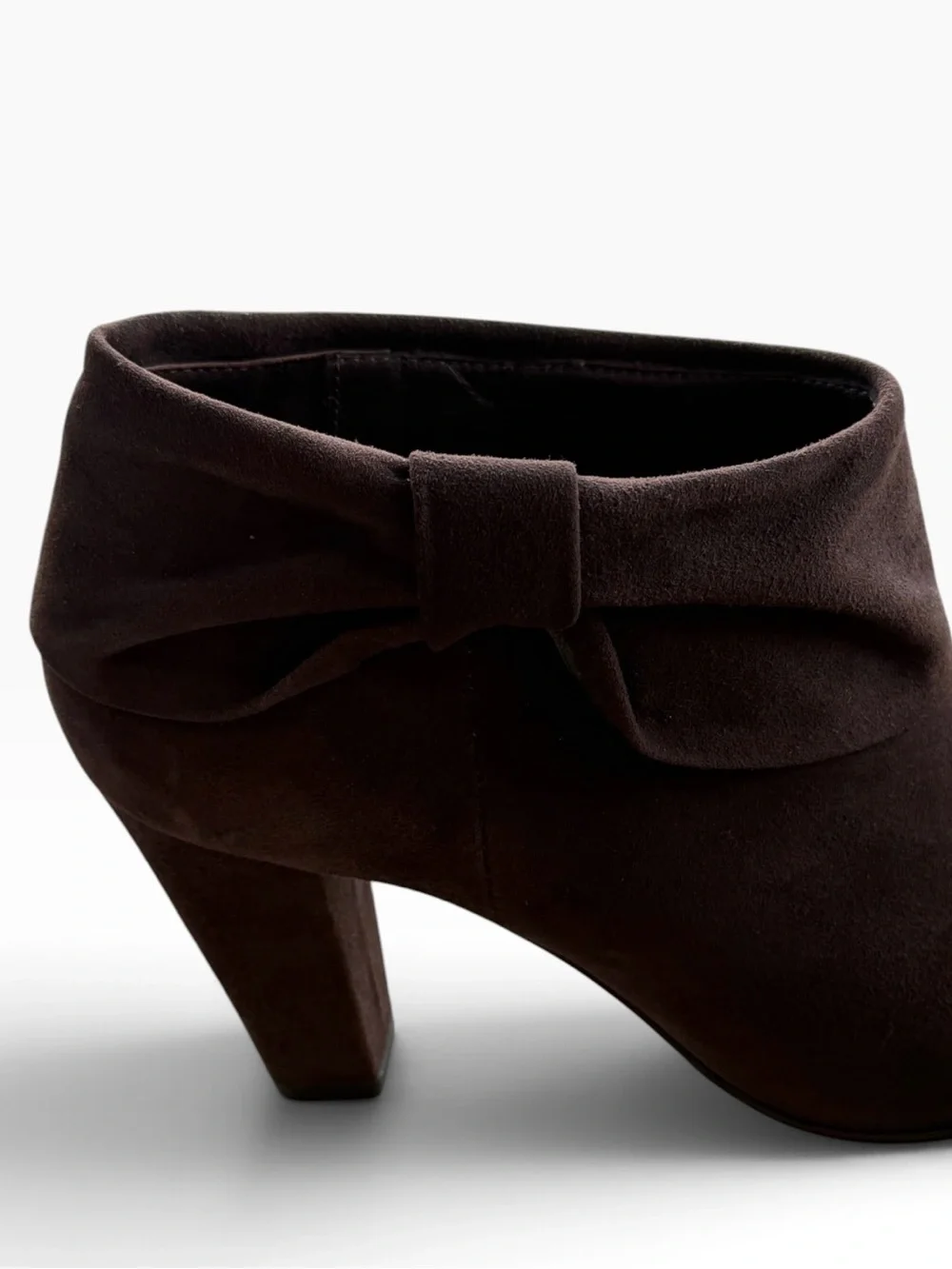 Kate Spade Dark Brown Suede Ankle Booties with Bow Detail Sz 6.5